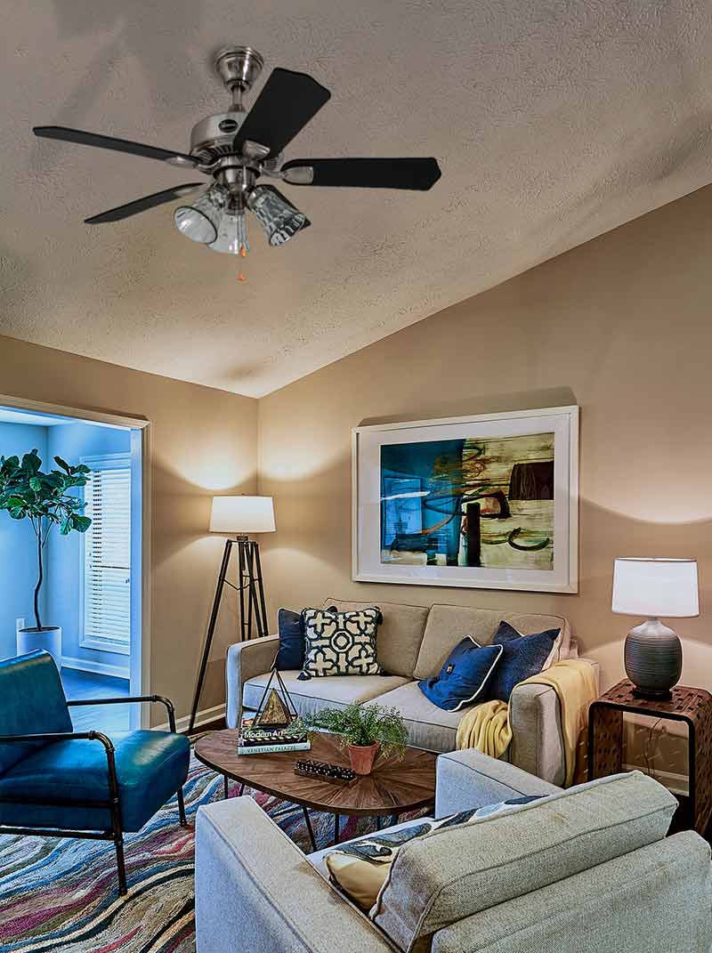 Seasons Quick-Install Ceiling Fan